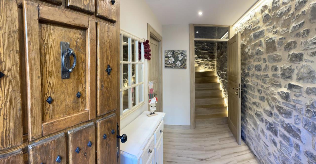 Apartamentos Casa Isabale Biescas  Dış mekan fotoğraf