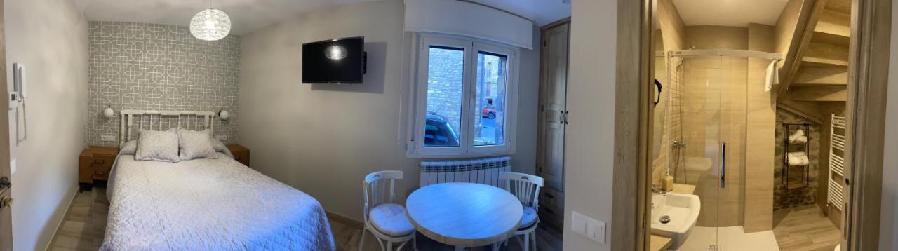 Apartamentos Casa Isabale Biescas  Dış mekan fotoğraf