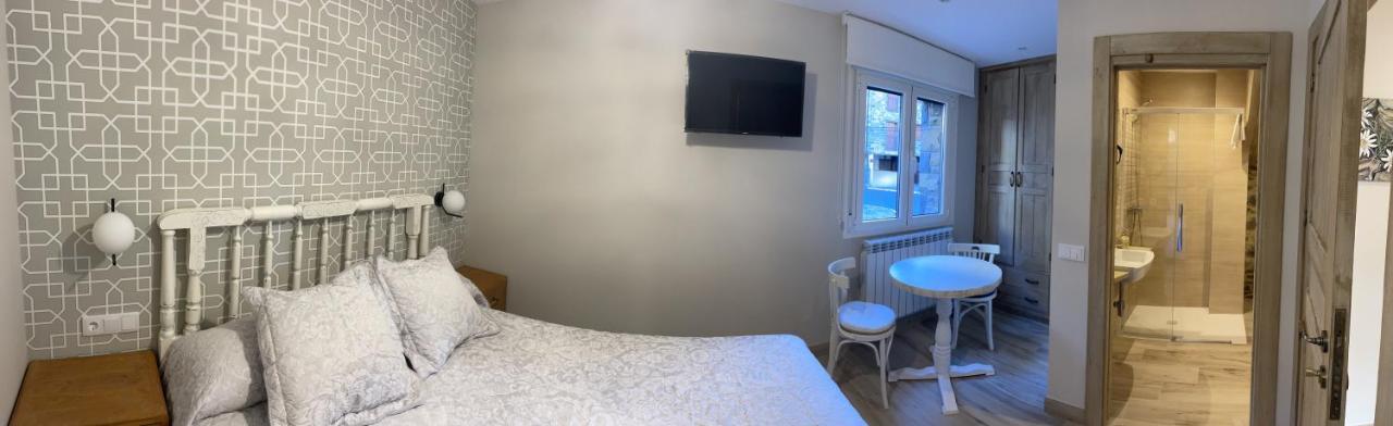 Apartamentos Casa Isabale Biescas  Dış mekan fotoğraf